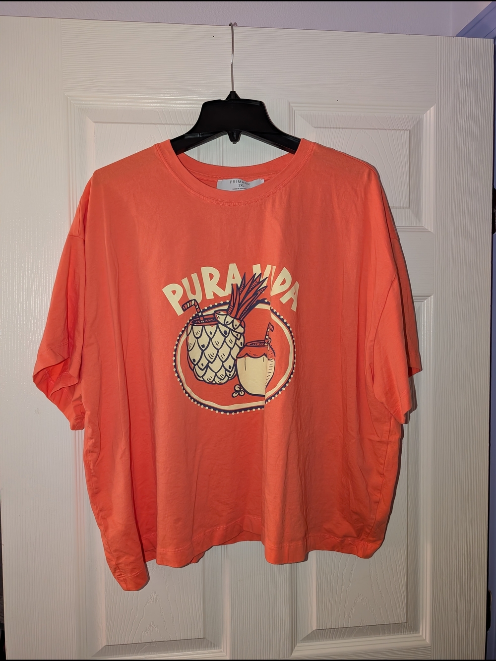 Pura Vida Coral Pineapple Graphic Tee
